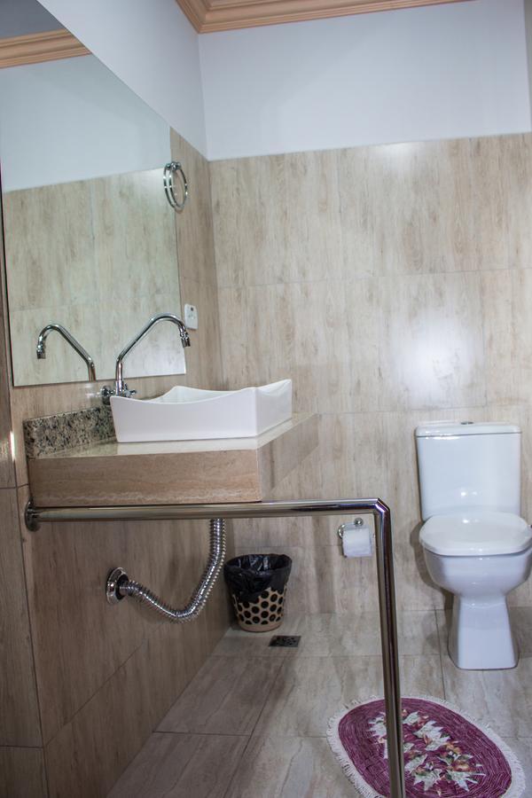 פוז דו איגואסו Hotel Paradizzo מראה חיצוני תמונה