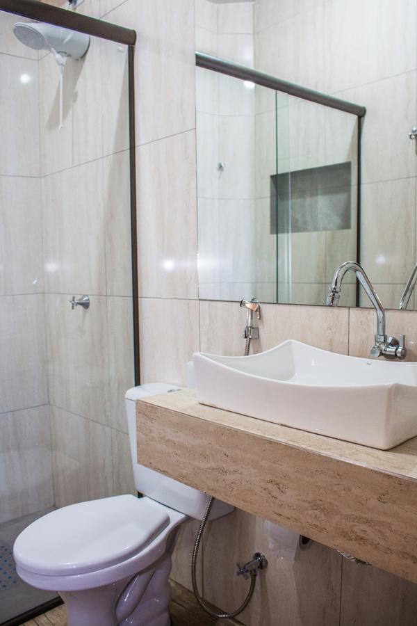 פוז דו איגואסו Hotel Paradizzo מראה חיצוני תמונה
